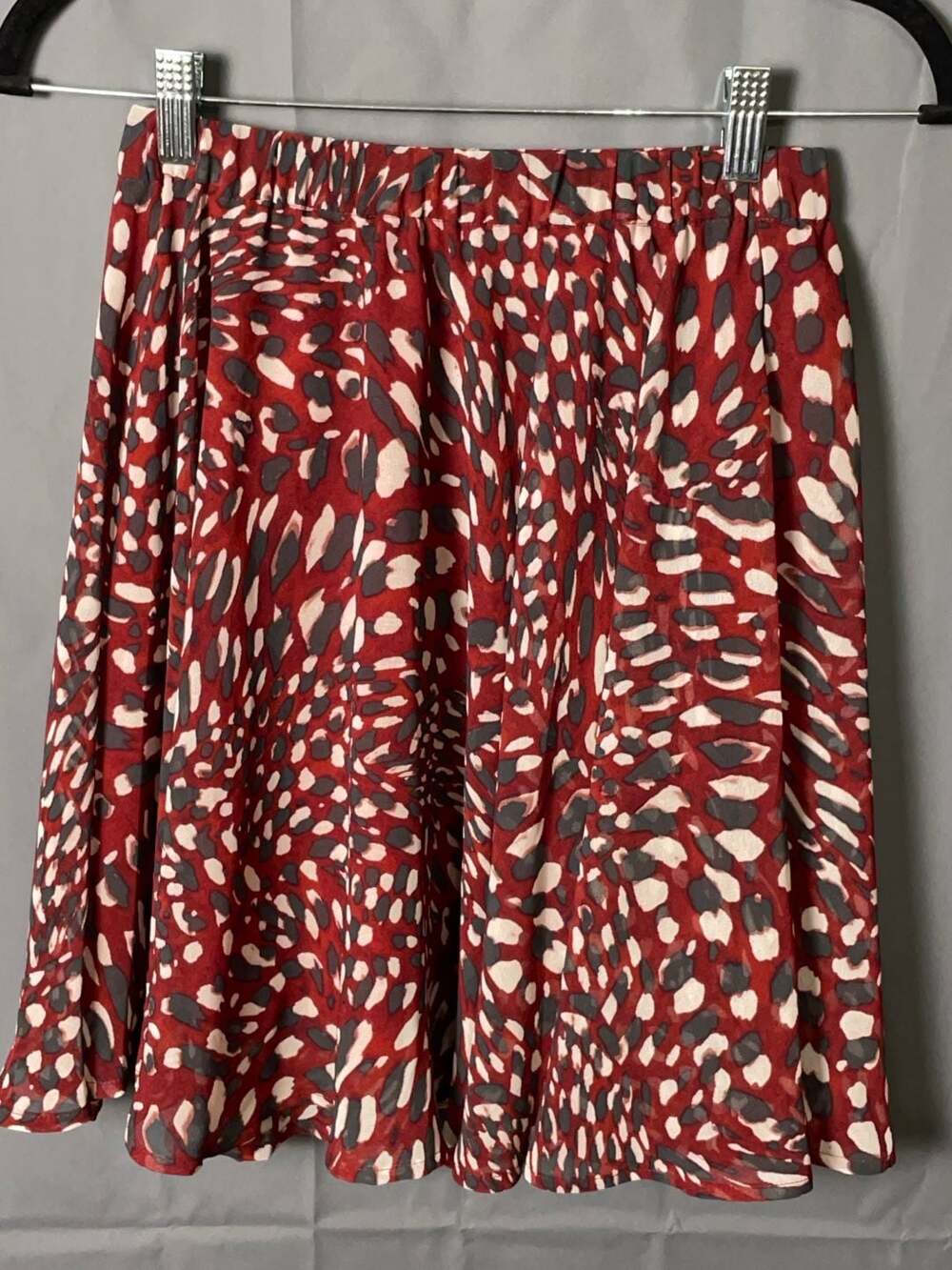 Banana Republic Red and Black Abstract Print Flippy Skirt
